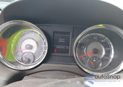 2013 Chrysler Town & Country Touring from USA, damaged, VIN 2C4RC1BG0DR653924